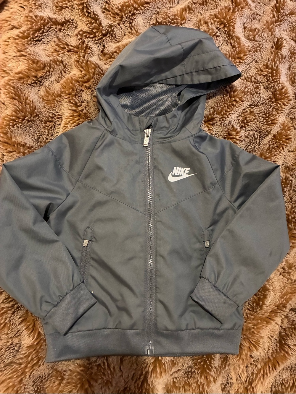 Like new Nike Gray Hooded Windbreaker Jacket in size 2T